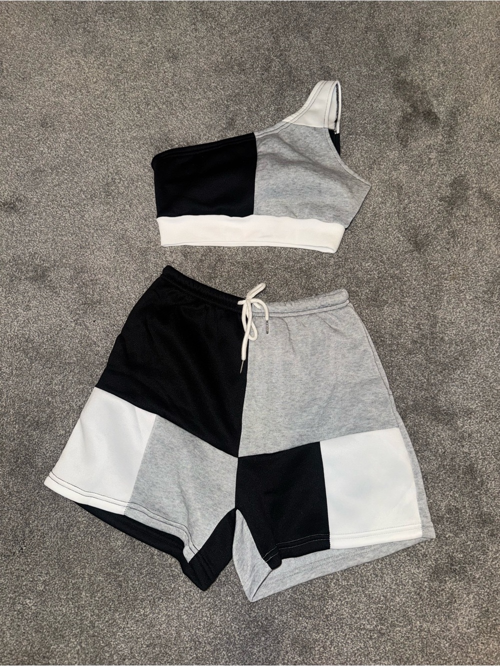 Colorblock One-Shoulder Crop Top & Shorts Set - Black, Gray, White